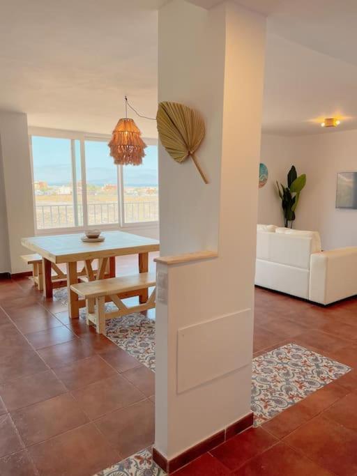 Apartamento Casa Bamboo Corralejo, Espacioso, Piscina Y Parking Extérieur photo