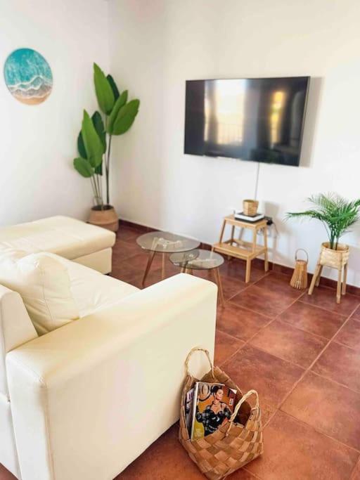 Apartamento Casa Bamboo Corralejo, Espacioso, Piscina Y Parking Extérieur photo