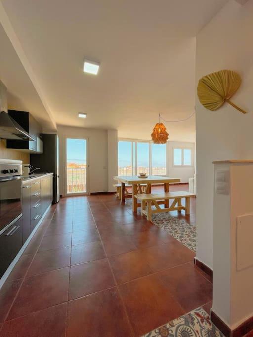 Apartamento Casa Bamboo Corralejo, Espacioso, Piscina Y Parking Extérieur photo