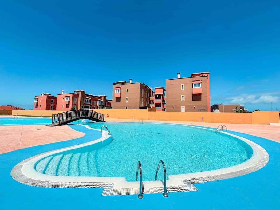 Apartamento Casa Bamboo Corralejo, Espacioso, Piscina Y Parking Extérieur photo